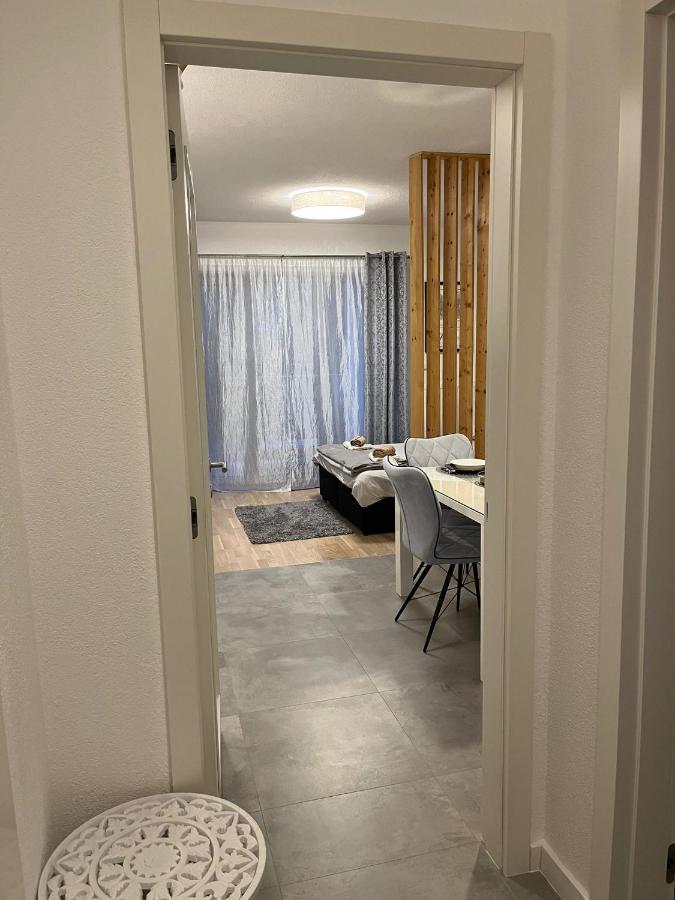 Апартаменты Studio Apartman Implex Джяково Экстерьер фото