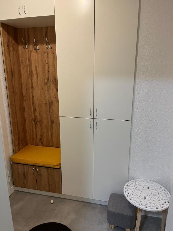 Апартаменты Studio Apartman Implex Джяково Экстерьер фото